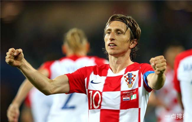 里弗斯直面流言：更衣室必受干扰，字母哥职业态度稳军心