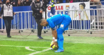 张源：明日对阵麦克阿瑟将是自己国安生涯告别战