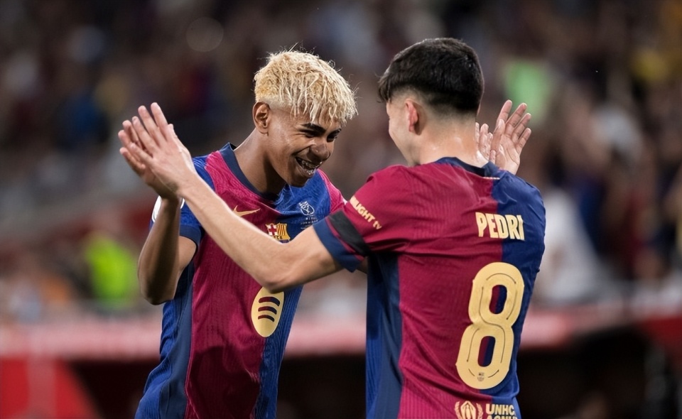 三角洲玩家，韦世豪晒自己在航天基地摸出非洲之心