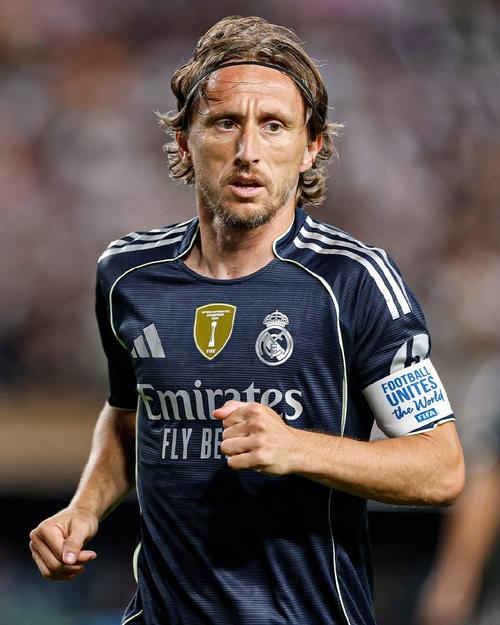 拜仁本赛季连场进球2+的纪录被终结，三项进攻数据赛季新低