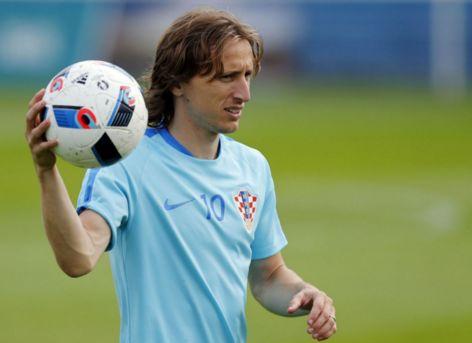 BLG官方：下路选手Elk即日起正式离队